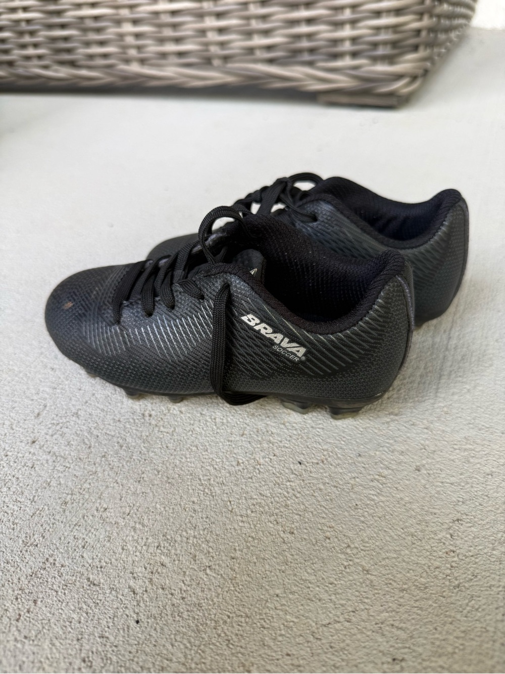 Brava Kids Black Soccer Cleats